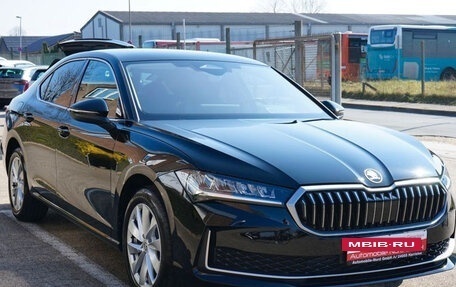 Skoda Superb, 2025 год, 5 600 000 рублей, 2 фотография
