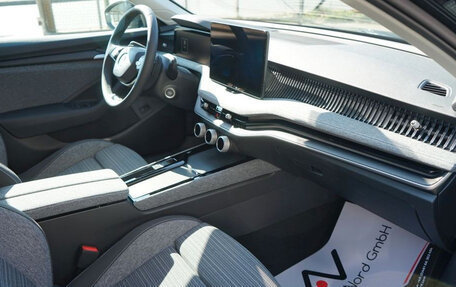 Skoda Superb, 2025 год, 5 600 000 рублей, 7 фотография
