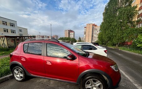 Renault Sandero II рестайлинг, 2021 год, 1 300 000 рублей, 2 фотография