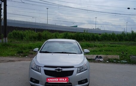 Chevrolet Cruze II, 2011 год, 720 000 рублей, 5 фотография