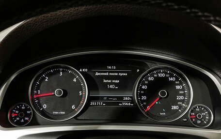 Volkswagen Touareg III, 2012 год, 2 077 000 рублей, 11 фотография