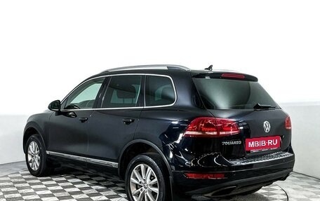 Volkswagen Touareg III, 2012 год, 2 077 000 рублей, 7 фотография