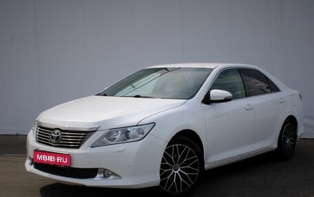 Toyota Camry, 2012 год, 1 345 000 рублей, 1 фотография