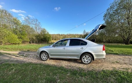 Skoda Octavia, 2010 год, 680 000 рублей, 2 фотография
