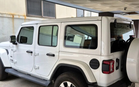 Jeep Wrangler, 2022 год, 4 500 000 рублей, 3 фотография