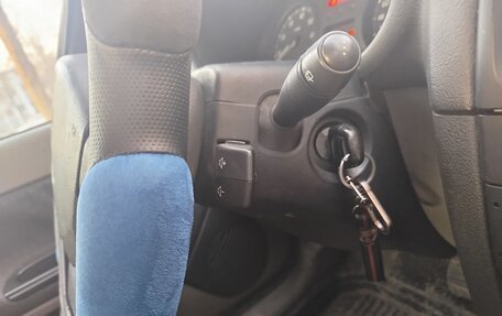 Renault Clio III, 2004 год, 284 000 рублей, 2 фотография