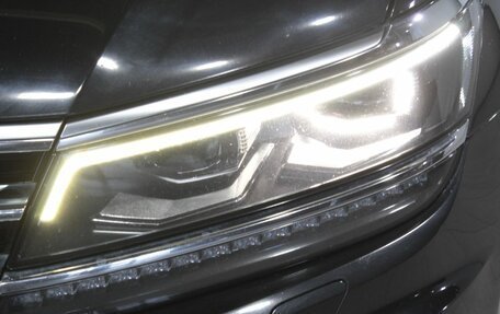 Volkswagen Tiguan II, 2017 год, 2 390 000 рублей, 9 фотография