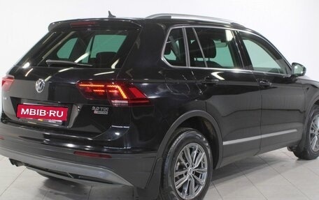 Volkswagen Tiguan II, 2017 год, 2 390 000 рублей, 5 фотография