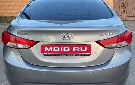 Hyundai Elantra V, 2013 год, 1 150 000 рублей, 4 фотография