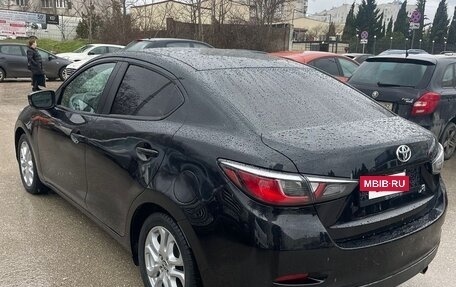 Toyota Yaris, 2016 год, 1 400 000 рублей, 2 фотография