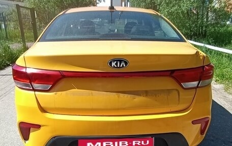 KIA Rio IV, 2017 год, 750 000 рублей, 2 фотография