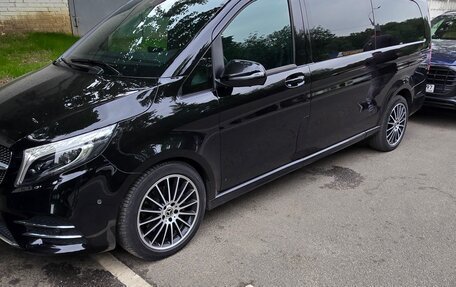 Mercedes-Benz V-Класс, 2019 год, 13 000 000 рублей, 5 фотография
