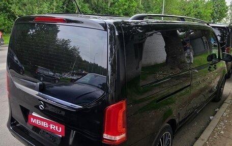 Mercedes-Benz V-Класс, 2019 год, 13 000 000 рублей, 9 фотография