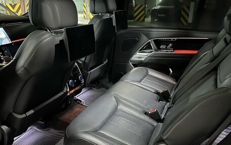 Land Rover Range Rover IV рестайлинг, 2022 год, 16 300 000 рублей, 6 фотография