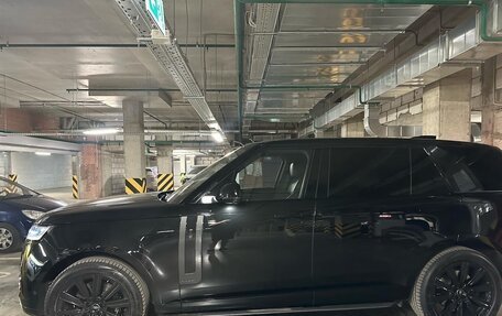 Land Rover Range Rover IV рестайлинг, 2022 год, 16 300 000 рублей, 10 фотография