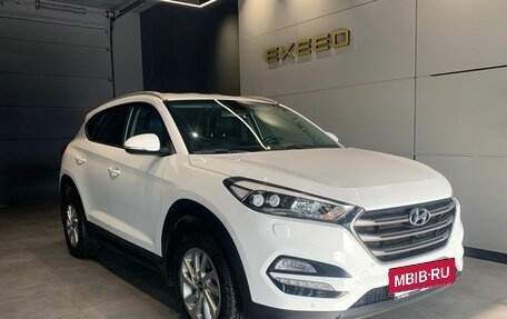 Hyundai Tucson III, 2017 год, 1 940 000 рублей, 2 фотография