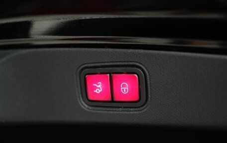 Mercedes-Benz E-Класс, 2020 год, 6 800 000 рублей, 18 фотография