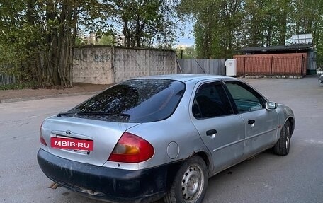 Ford Mondeo II, 2000 год, 35 000 рублей, 3 фотография