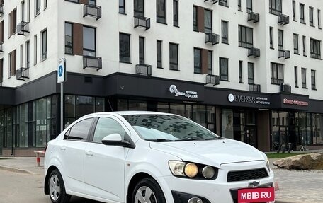 Chevrolet Aveo III, 2015 год, 742 000 рублей, 2 фотография