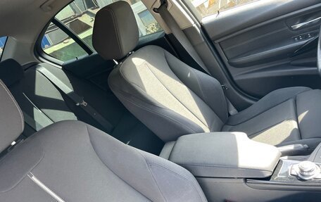 BMW 3 серия, 2013 год, 2 180 000 рублей, 21 фотография