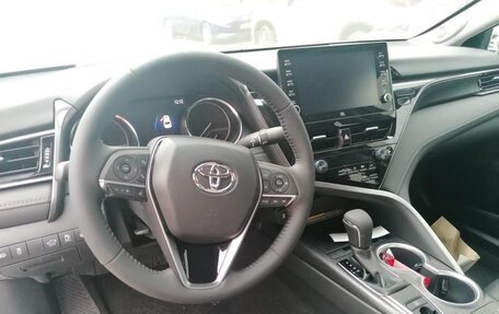 Toyota Camry, 2022 год, 3 800 000 рублей, 3 фотография