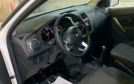 Renault Sandero II рестайлинг, 2019 год, 1 000 000 рублей, 3 фотография