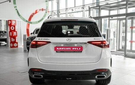 Mercedes-Benz GLE, 2024 год, 13 800 000 рублей, 4 фотография