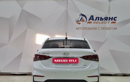Hyundai Solaris II рестайлинг, 2018 год, 1 390 000 рублей, 4 фотография