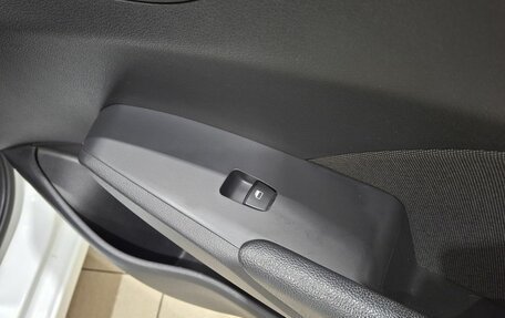 Hyundai Solaris II рестайлинг, 2018 год, 1 390 000 рублей, 29 фотография