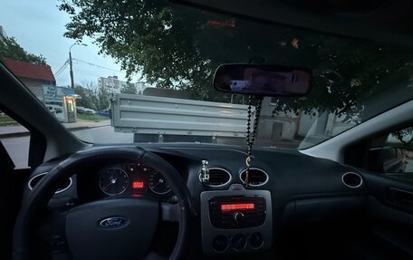 Ford Focus II рестайлинг, 2010 год, 450 000 рублей, 2 фотография