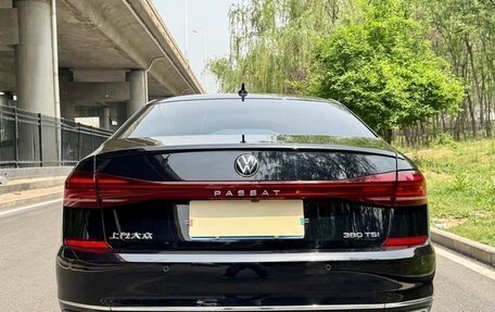 Volkswagen Passat B8 рестайлинг, 2022 год, 2 200 100 рублей, 5 фотография