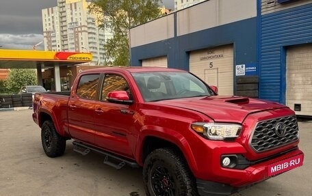 Toyota Tacoma III, 2022 год, 6 300 000 рублей, 2 фотография