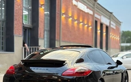 Porsche Panamera II рестайлинг, 2010 год, 2 800 000 рублей, 8 фотография