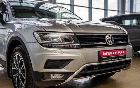 Volkswagen Tiguan II, 2019 год, 2 498 000 рублей, 9 фотография