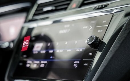 Volkswagen Tiguan II, 2019 год, 2 498 000 рублей, 26 фотография