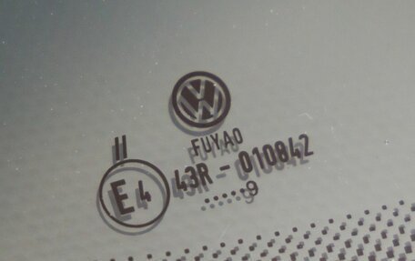Volkswagen Tiguan II, 2019 год, 2 498 000 рублей, 40 фотография