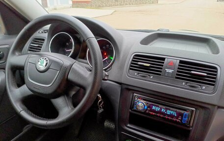 Skoda Yeti I рестайлинг, 2011 год, 770 000 рублей, 21 фотография