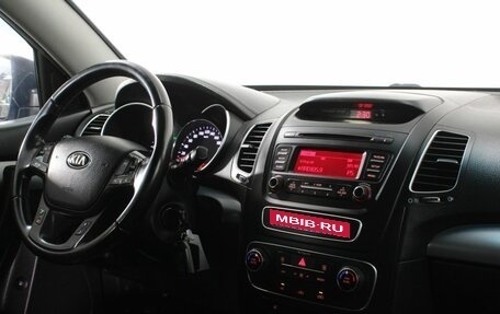 KIA Sorento II рестайлинг, 2013 год, 1 999 000 рублей, 9 фотография