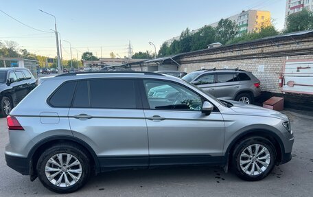 Volkswagen Tiguan II, 2019 год, 2 050 000 рублей, 4 фотография