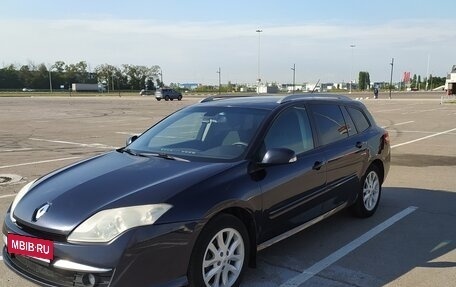 Renault Laguna III рестайлинг, 2008 год, 785 000 рублей, 2 фотография