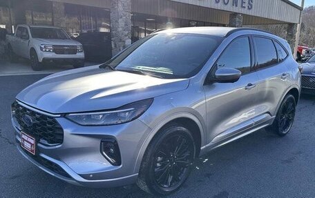 Ford Escape, 2023 год, 4 445 000 рублей, 2 фотография
