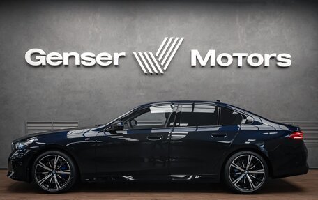 BMW 5 серия, 2024 год, 9 300 000 рублей, 3 фотография