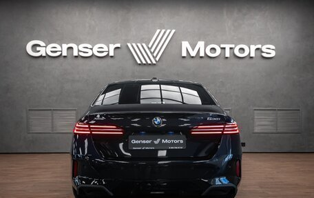BMW 5 серия, 2024 год, 9 300 000 рублей, 4 фотография