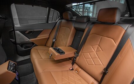 BMW 5 серия, 2024 год, 9 300 000 рублей, 11 фотография