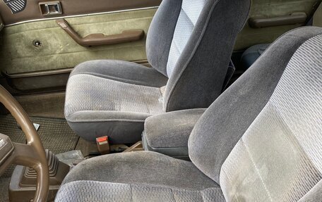 Toyota Camry, 1985 год, 78 000 рублей, 6 фотография
