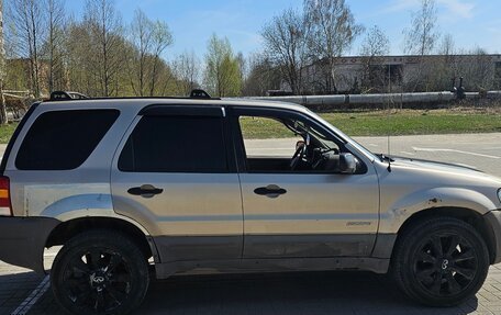 Ford Escape II, 2001 год, 300 000 рублей, 4 фотография