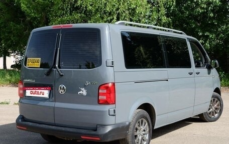 Volkswagen Caravelle T6 рестайлинг, 2016 год, 2 700 000 рублей, 10 фотография