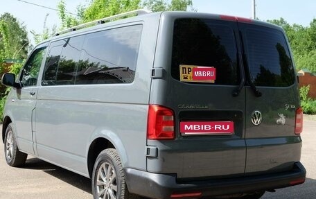 Volkswagen Caravelle T6 рестайлинг, 2016 год, 2 700 000 рублей, 8 фотография