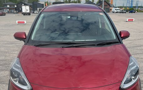 Toyota Sienta II, 2020 год, 1 700 000 рублей, 19 фотография