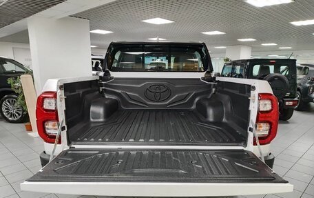 Toyota Hilux VIII, 2024 год, 8 250 000 рублей, 6 фотография